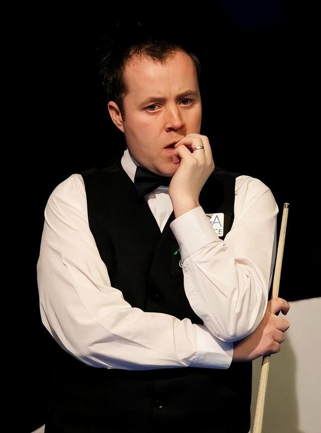 形成了鲜明 形成了鲜明